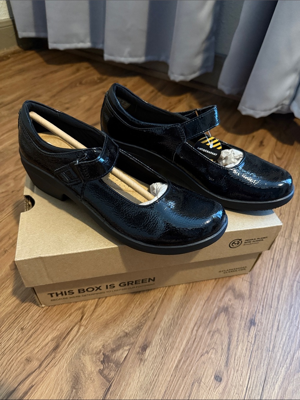 Clark’s Black Patent Mary Jane Comfort Shoes - Women